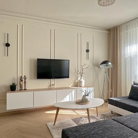 Lägenhet Central Brasov Apartment *