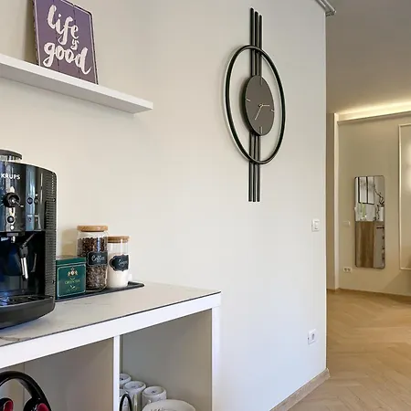 Central Sun Apartment *