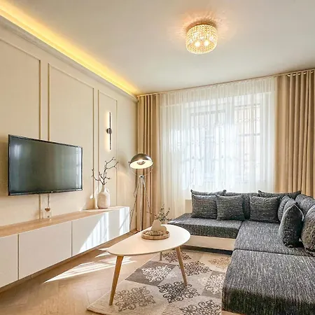 Central Brasov Apartment Lägenhet Braşov